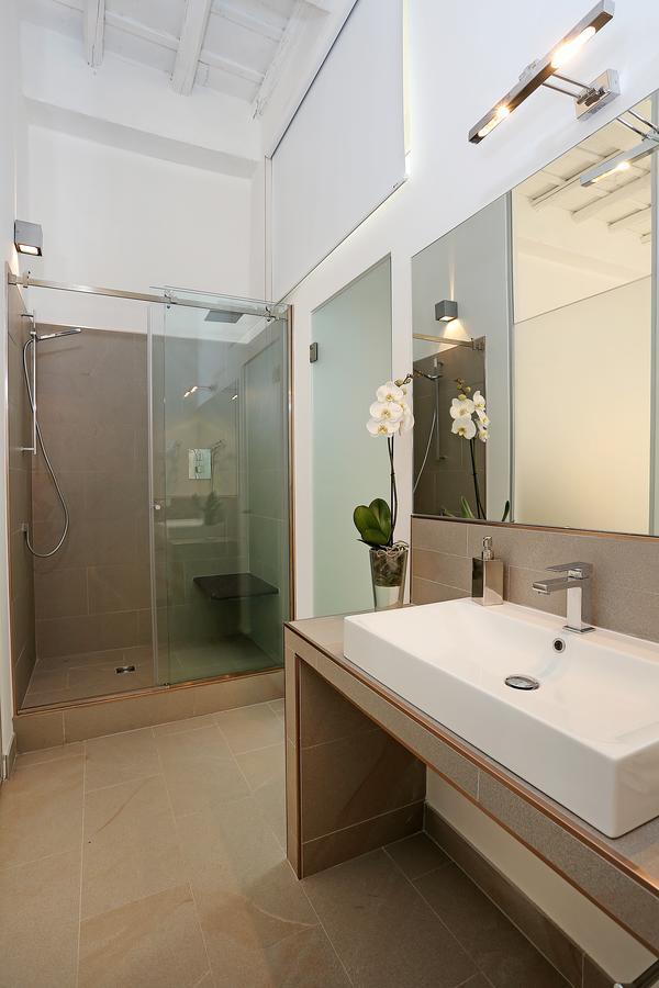 Bed and Breakfast Domus Croce Rzym Zewnętrze zdjęcie